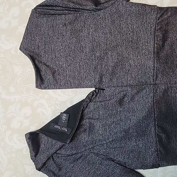 Slimming Gray/Black Sheath Dress, White House Black Market - Picture 5 of 8